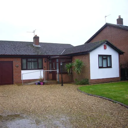 Rent this 3 bed house on Clementhorpe Lane in Gilberdyke, HU15 2TJ