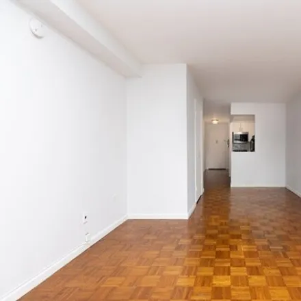 Rent this studio condo on The Sequoia Building in 222 West 14th Street, New York