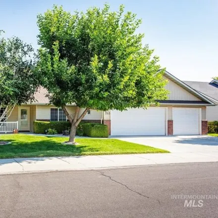Buy this 4 bed house on 2553 Longbow Dr in Twin Falls, Idaho