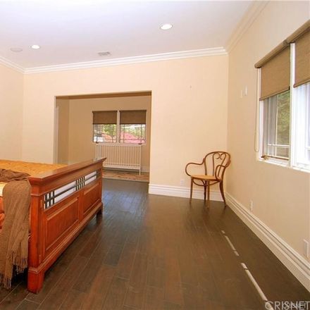 Rent this 4 bed house on 4141 Hayvenhurst Avenue in Los Angeles, CA 91436