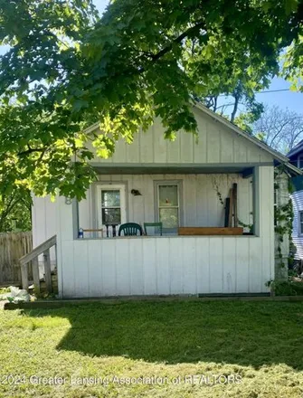 Buy this 4 bed house on Urbandale Farm in 256 South Hayford Avenue, Lansing