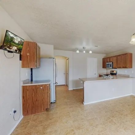 Image 8 - 3738 Havasu Falls Street Northeast, Rio Rancho, NM 87144, USA - House for sale