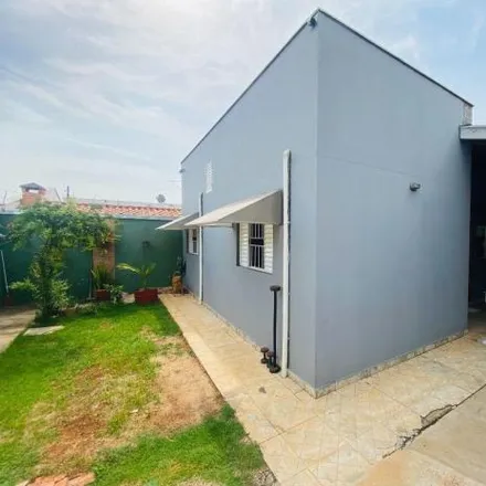 Buy this 3 bed house on Rua dos Pavões in Pompéia, Piracicaba - SP