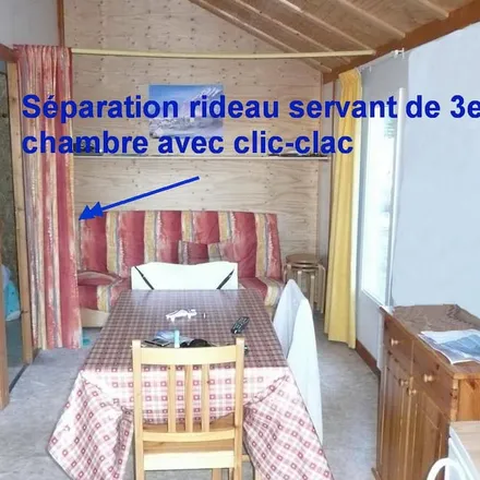 Rent this 3 bed house on 05260 Saint-Léger-les-Mélèzes