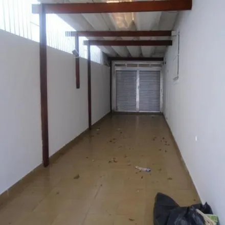 Rent this 4 bed house on Rua das Camélias 421 in Mirandópolis, São Paulo - SP