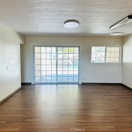 Image 9 - 2674 Kingsway Drive, Burbank, CA 91504, USA - Apartment for rent