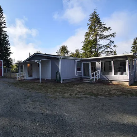 Buy this 3 bed house on 2698 Koos Bay Boulevard in Coos Bay, OR 97420