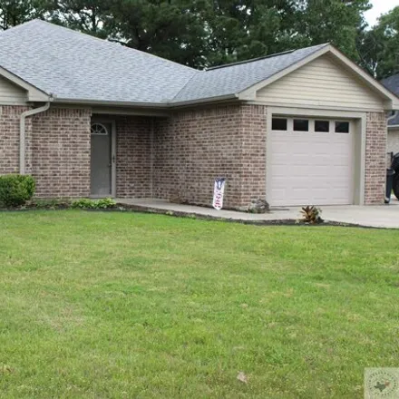 Buy this 3 bed house on 5037 Pinecrest Circle in Texarkana, AR 71854