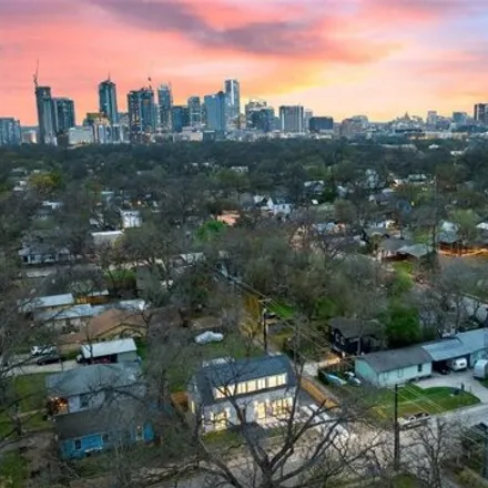 Image 2 - 54 Anthony Street, Austin, TX 78702, USA - House for sale