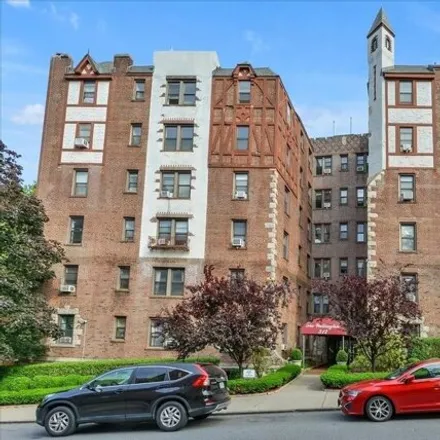 Buy this 2 bed condo on 312 Main Street in City of White Plains, NY 10601