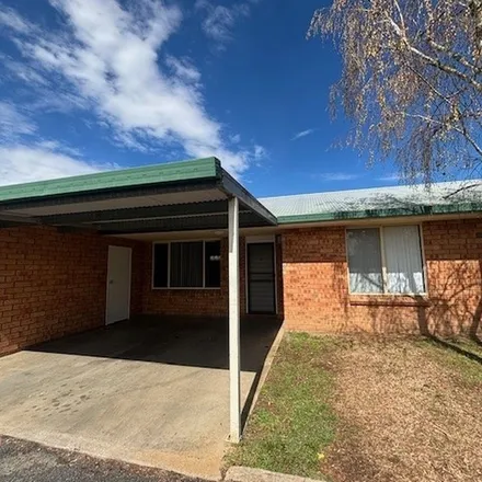 Rent this 2 bed apartment on 335 Beardy Street in West Armidale NSW 2350, Australia