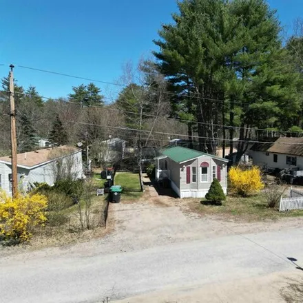 Buy this studio apartment on 72 Vine Street in Franklin, NH 03235