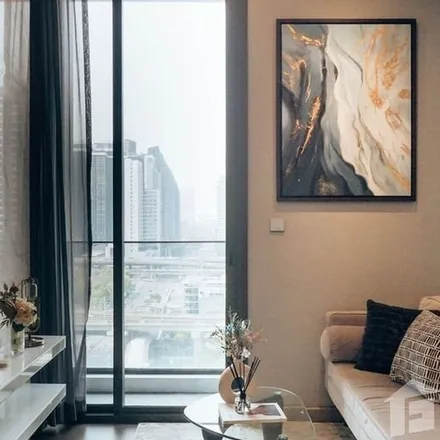 Rent this 1 bed apartment on The Esse at Singha Complex in Asok Montri Road, Ratchathewi District