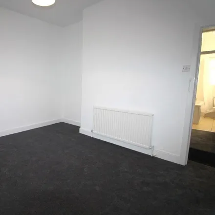 Image 7 - 19 Wincombe Street, Manchester, M14 7PJ, United Kingdom - House for rent