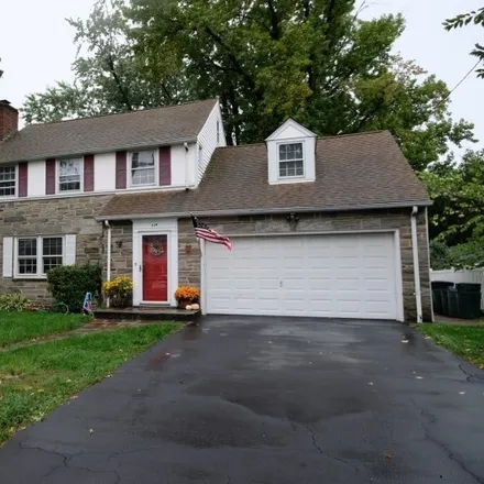 Buy this 4 bed house on 71 Elmwood Avenue in Unionburg, Union