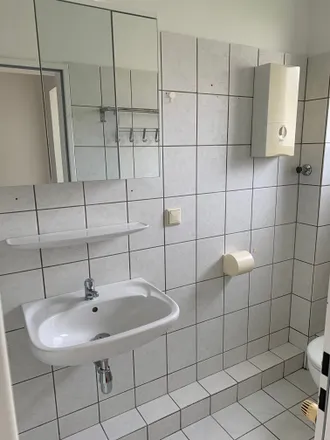 Rent this 4 bed apartment on Saarlandstraße 58 in 44139 Dortmund, Germany