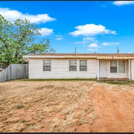 Buy this 3 bed house on 4037 Thomason Drive in Midland, TX 79703