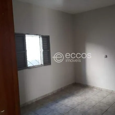 Buy this 2 bed house on Rua Moabe in Jardim Canaã, Uberlândia - MG