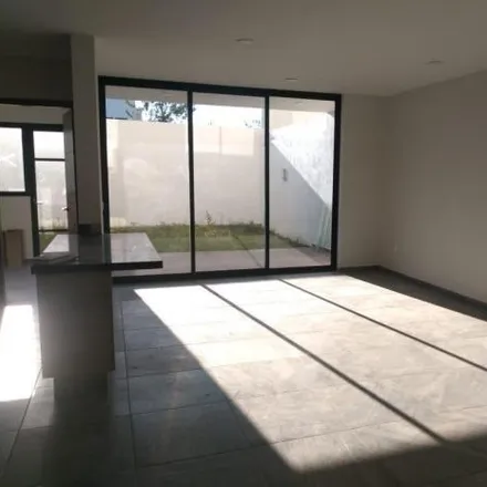 Rent this 3 bed house on Oxxo in Boulevard Valle Imperial 391, Marcelino García Barragán