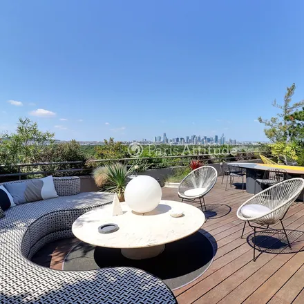 Rent this 4 bed apartment on 15 Boulevard de Montmorency in 75016 Paris, France