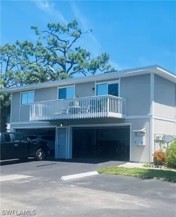 Buy this 2 bed townhouse on 3265 Maple Leaf Cir Apt 2 in Fort Myers, Florida