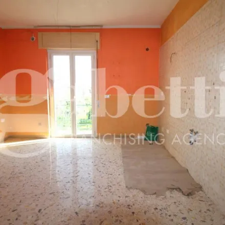 Image 3 - Via Vittorio Emanuele III, 80022 Arzano NA, Italy - Apartment for rent