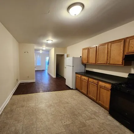 Image 8 - 2733 Presbury Street, Baltimore, MD 21216, USA - Townhouse for sale