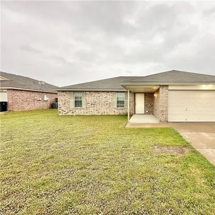Buy this 4 bed house on 4781 Lloyd Drive in Killeen, TX 76549