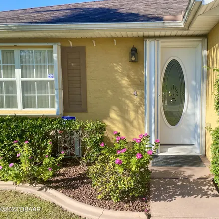 Image 1 - 104 Hurst Court, DeLand, FL 32724, USA - Townhouse for sale