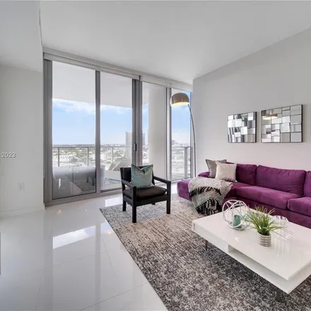 Image 8 - Northeast 1st Avenue, Miami, FL 33132, USA - Apartment for rent
