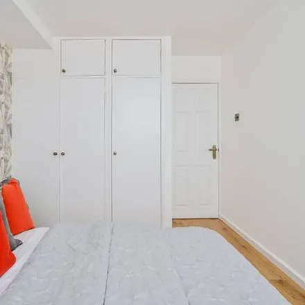 Rent this 2 bed apartment on Harrowby Street in London, W2 2RF