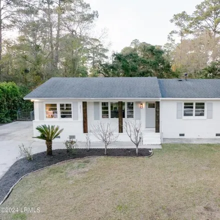 Buy this 4 bed house on 2651 North Royal Oaks Drive in Beaufort, SC 29902