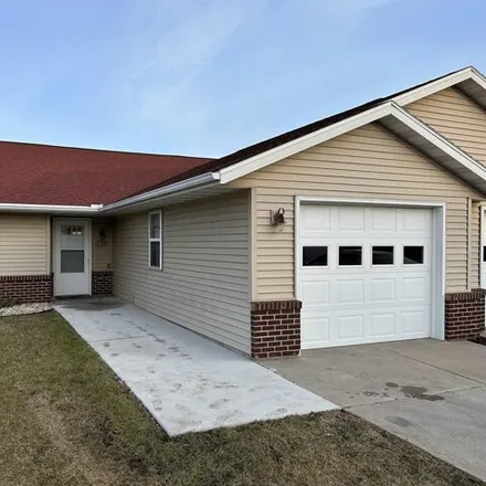 Buy this 2 bed condo on 2 State Highway 59 in Evansville, WI 53536
