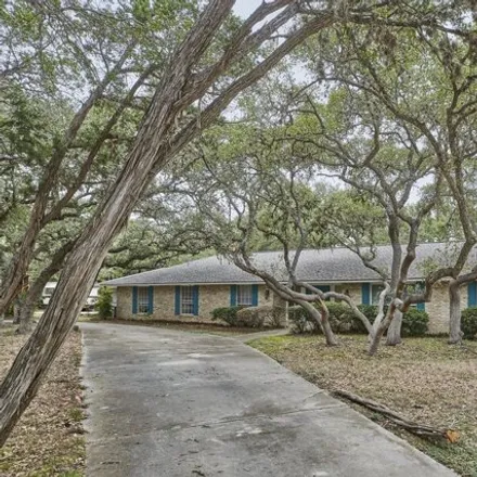 Image 1 - 108 Village Circle, Hill Country Village, Bexar County, TX 78232, USA - House for rent