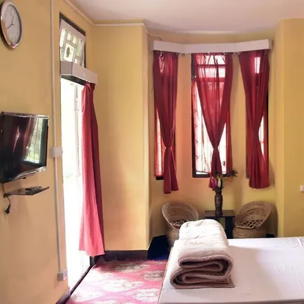 Rent this 3 bed house on Darjeeling in Darjeeling Pulbazar, India