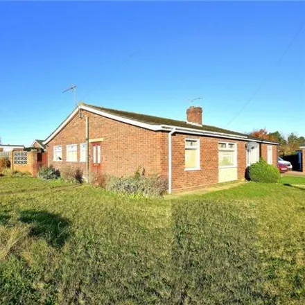 Image 1 - 59 Roy Close, Kesgrave, IP5 1JR, United Kingdom - Duplex for sale