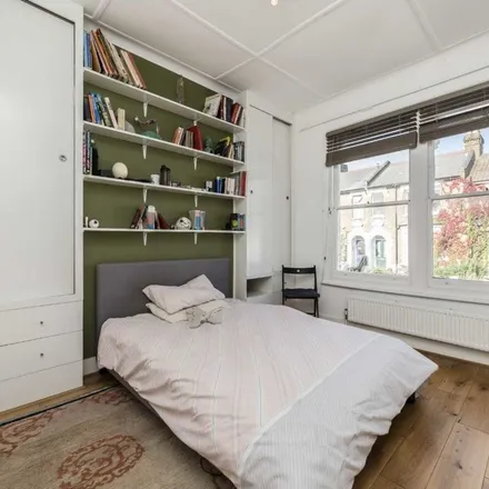 Image 5 - 40 Cheverton Road, London, N19 3BE, United Kingdom - Apartment for rent