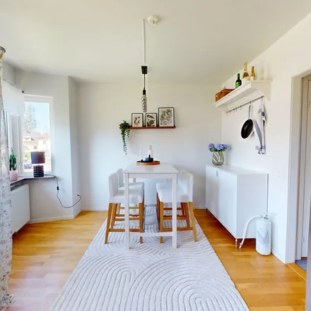 Rent this 3 bed apartment on Skrymegatan in 504 46 Borås, Sweden