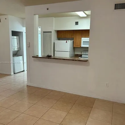 Image 6 - 115 Southwest 42nd Avenue, Miami, FL 33134, USA - Apartment for rent