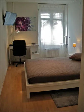Rent this studio apartment on Rue du Simplon 8 in 1006 Lausanne, Switzerland