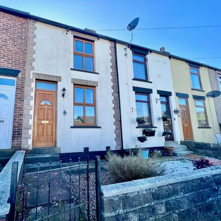Rent this 2 bed townhouse on Smith Road in Stocksbridge, S36 1FG