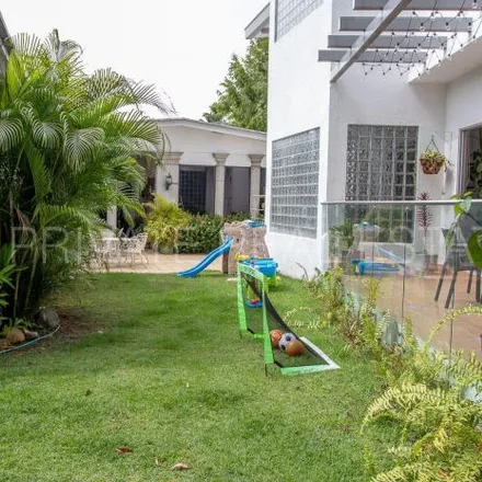 Buy this 7 bed house on Honda in Calle 50, San Francisco