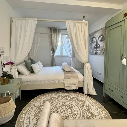 Rent this 6 bed house on Banco di Sardegna in Via XX Settembre, 07041 Alghero SS