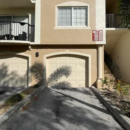 Image 3 - Crestwood Court South, Royal Palm Beach, Palm Beach County, FL 33414, USA - Apartment for rent