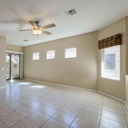 Image 6 - 384 West Calle Media Luz, Sahuarita, AZ 85629, USA - House for sale