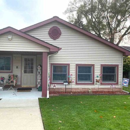 Rent this 3 bed house on 292 Lagoon Beach Dr in Bay City, MI