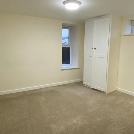 Image 4 - 3 Fore Street, Rockwell Green, TA21 8AA, United Kingdom - Apartment for rent