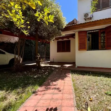 Rent this 3 bed house on José Serrano 400 in Partido de Almirante Brown, Argentina