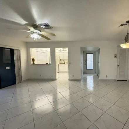 Image 8 - 216 Piedmont Terrace, Kings Point, Palm Beach County, FL 33484, USA - Condo for rent