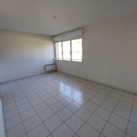 Rent this 2 bed apartment on La Grande Borde in Rue de l'Occitanie, 31750 Escalquens